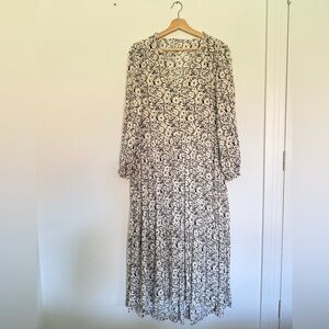 Zara Midi Black and White Floral Motif Shift Dress